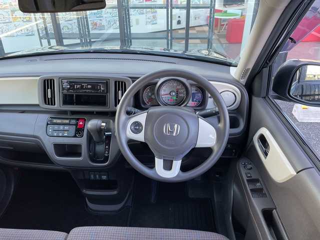 ホンダ Ｎ ＯＮＥ スタンダード ローダウン L 千葉県 2018(平30)年 2.5万km クリスタルブラックパール カーオーディオ/(CD/USB/AM/FM)/横滑り防止装置/ビルトインETC/アイドリングストップ/HIDヘッドライト/オートライト/ウィンカーミラー/電動格納ミラー/社外14インチAW/シートリフター/プッシュスタート/スマートキー/フロアマット/取扱説明書/保証書