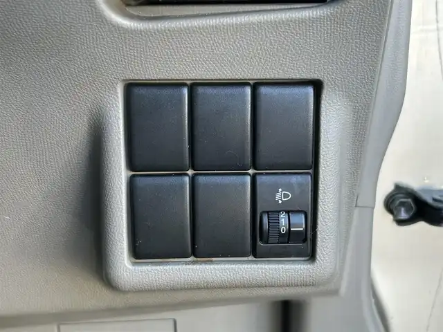 スズキ パレット L 群馬県 2012(平24)年 6.9万km クリアベージュメタリック 社外SDナビ（Panasonic CN-E330D）/(FM/AM/CD/BT/ワンセグTV)/プッシュスタート/パワステ/D席オートパワーウィンドウ/D席バニティミラー/スマートキー/マニュアルエアコン/バックカメラ/Yupiteru製ドラレコ/両側イージークローザースライドドア/ハロゲンヘッドライト/ヘッドライトレベライザー/ドアバイザー/電格ミラー/純正フロアマット/純正ホイールキャップ付き13インチスチールホイール/スペアキー×1