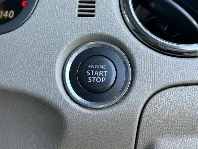 スズキ パレット L 群馬県 2012(平24)年 6.9万km クリアベージュメタリック 社外SDナビ（Panasonic CN-E330D）/(FM/AM/CD/BT/ワンセグTV)/プッシュスタート/パワステ/D席オートパワーウィンドウ/D席バニティミラー/スマートキー/マニュアルエアコン/バックカメラ/Yupiteru製ドラレコ/両側イージークローザースライドドア/ハロゲンヘッドライト/ヘッドライトレベライザー/ドアバイザー/電格ミラー/純正フロアマット/純正ホイールキャップ付き13インチスチールホイール/スペアキー×1