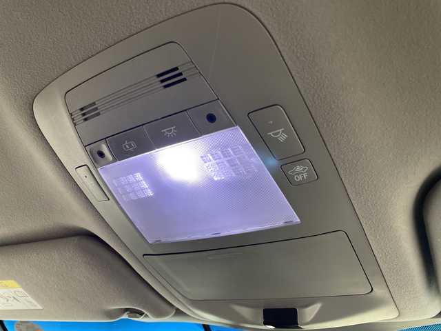 トヨタ クラウン ハイブリッド アスリートS 福岡県 2015(平27)年 9.6万km プレシャスブラックパール 純正HDDナビゲーション/フルセグテレビ/バックカメラ/パワーシート/本革シート/ETC/ハンドルヒーター/シートヒーター/シートクーラー/ドライブレコーダー前後/純正18インチアルミホイール/オートライト/スマートキー/プッシュスタートエンジン/ドアバイザー