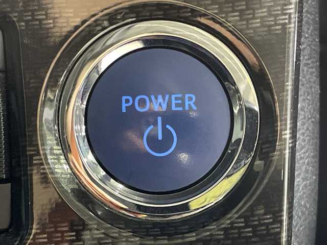 トヨタ クラウン ハイブリッド アスリートS 福岡県 2015(平27)年 9.6万km プレシャスブラックパール 純正HDDナビゲーション/フルセグテレビ/バックカメラ/パワーシート/本革シート/ETC/ハンドルヒーター/シートヒーター/シートクーラー/ドライブレコーダー前後/純正18インチアルミホイール/オートライト/スマートキー/プッシュスタートエンジン/ドアバイザー