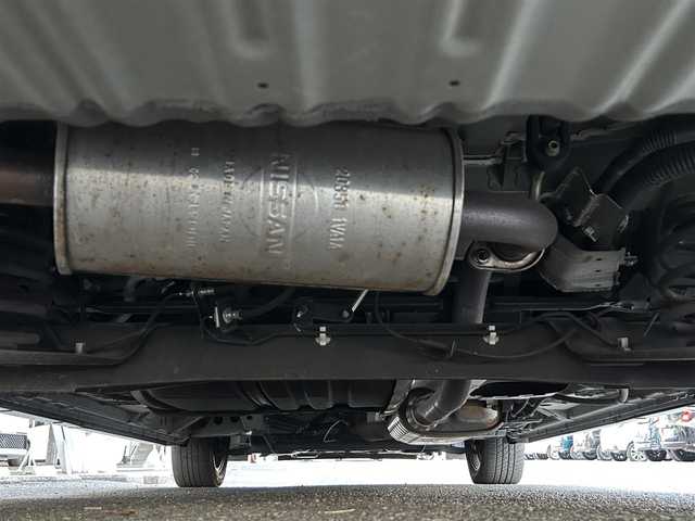 日産 セレナ ハイウェイスター Vセレクション 静岡県 2018(平30)年 6.3万km ダイヤモンドブラック 特別仕様車/セーフティパックB/エマージェンシーブレーキ/プロパイロット/社外ナビ/・フルセグTV/DVD/CD/BT/全周囲カメラ/デジタルルームミラー/ETC/踏み間違い防止/駐車支援/標識検知機能/レーンアシスト/オートハイビーム/ヒーター付きドアミラー/両側電動スライドドア(ハンズフリー)/本革巻きステアリング/ステアリングスイッチ/LEDヘッドランプ/・フォグランプ/後席サンシェード/フロアマット/スマートキー/純正16アルミホイール