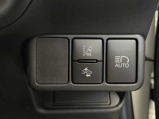 トヨタ アクア S スタイルブラック 長野県 2019(令1)年 3.9万km ホワイトパールクリスタルシャイン 純正9型SDナビ&フルセグTV&CD&DVD&BT/レーンディパーチャーアラート/パーキングサポートブレーキ/プリクラッシュセーフティ/クリアランスソナー/オートマチックハイビーム/先行車発進告知/ステアリングスイッチ/バックカメラ/ビルトインETC/LEDヘッドライト/オートライト/フロントフォグランプ/電動格納ミラー/ウィンカーミラー/純正15インチAW装着/純正フロアマット/プッシュスタート/スマートキー
