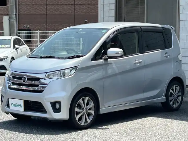 日産 デイズ ハイウェイスターG 福岡県 2015(平27)年 5.1万km クールシルバー 純正メモリナビ【MM115D-W】/　(AM/FM/CD/Bluetooth/iPod/WALKMAN/フルセグTV)/アラウンドビューモニター/バックモニター/ブレーキアシスト/純正15インチアルミホイール/電格ウィンカーミラー/ドアバイザー/ステアリングスイッチ/オートライト/社外フロアマット/ISOFIX/スペアキー×1(板キー)/保証書/取扱説明書/ナビ取扱説明書