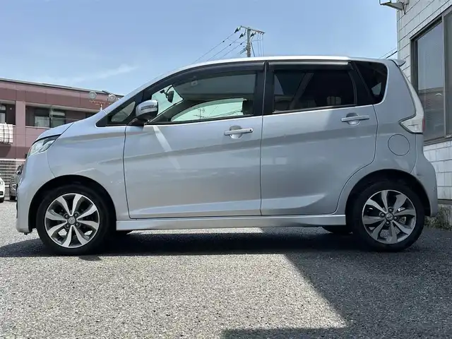 日産 デイズ ハイウェイスターG 福岡県 2015(平27)年 5.1万km クールシルバー 純正メモリナビ【MM115D-W】/　(AM/FM/CD/Bluetooth/iPod/WALKMAN/フルセグTV)/アラウンドビューモニター/バックモニター/ブレーキアシスト/純正15インチアルミホイール/電格ウィンカーミラー/ドアバイザー/ステアリングスイッチ/オートライト/社外フロアマット/ISOFIX/スペアキー×1(板キー)/保証書/取扱説明書/ナビ取扱説明書
