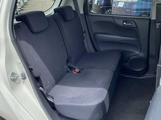 ホンダ Ｎ ＯＮＥ ツアラー Lパッケージ 新潟県 2013(平25)年 8.6万km プレミアムホワイトパール 4WD/純正ディスプレイオーディオ/CD/バックカメラ/クルーズコントロール/ベンチシート/パドルシフト/スマートキー/プッシュスタート/キセノンヘッドライト/オートライト/純正14インチアルミホイール