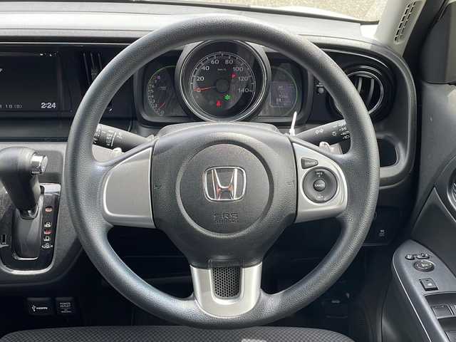 ホンダ Ｎ ＯＮＥ ツアラー Lパッケージ 新潟県 2013(平25)年 8.6万km プレミアムホワイトパール 4WD/純正ディスプレイオーディオ/CD/バックカメラ/クルーズコントロール/ベンチシート/パドルシフト/スマートキー/プッシュスタート/キセノンヘッドライト/オートライト/純正14インチアルミホイール