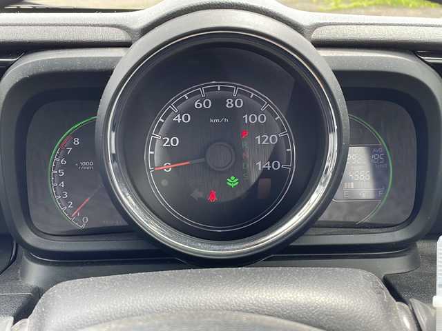 ホンダ Ｎ ＯＮＥ ツアラー Lパッケージ 新潟県 2013(平25)年 8.6万km プレミアムホワイトパール 4WD/純正ディスプレイオーディオ/CD/バックカメラ/クルーズコントロール/ベンチシート/パドルシフト/スマートキー/プッシュスタート/キセノンヘッドライト/オートライト/純正14インチアルミホイール
