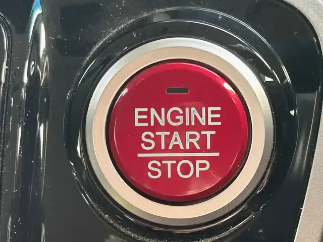 ホンダ Ｎ ＢＯＸ カスタム SSパッケージ 静岡県 2015(平27)年 6.3万km プレミアムゴールドパープルパール エンジンスタートボタン/パワーステアリング/パワーウィンドウ/保証書/取扱説明書/記録簿/オートエアコン/スマートキー/スペアキー１本/純正SDナビ（CD/BT/ワンセグ）/ドライブレコーダー前後/ベンチシート/フロアマット/両側パワースライドドア/純正アルミホイール/ABS/横滑り防止装置/盗難防止装置/オートライト/LEDヘッドライト/Wエアバック