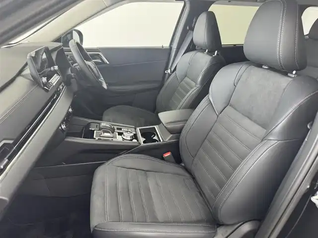 三菱 アウトランダー ＰＨＥＶ G 愛知県 2024(令6)年 0.1万km アメジストブラック 4WD/寒冷地仕様/マイパイロット/　　・レーダークルーズコントロール/　　・車線維持支援機能/メーカーオプション純正9インチスマホ連動ナビゲーション/　　・Bluetooth/フルセグTV/HDMI/マルチアラウンドモニター/ヘッドアップディスプレイ/置くだけ充電/AC100V/ステアリングリモコン/ステアリングヒーター/ハーフレザーシート/パワーシート（D席）/シートヒーター（前席）/純正テールゲートスポイラー/純正18インチアルミホイール/アダプティブLEDヘッドライト/オートマチックハイビーム/フォグランプ（前/後）/ブラインドスポットモニター/ダウンヒルアシストコントロール/スペアキー