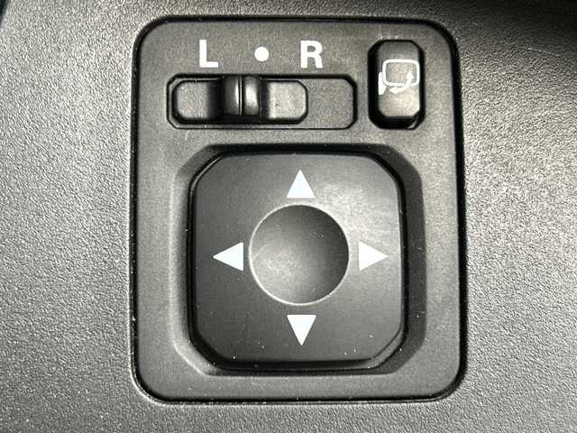 日産 デイズ ルークス HWS X Vセレ +SeftyⅡ 茨城県 2015(平27)年 7.3万km ブラック 純正７インチＳＤナビ【MC314D-W】/(地デジTV・CD・DVD・BT・ラジオ再生)/片側パワースライドドア/衝突軽減システム/横滑り防止機能/ETC/純正14インチアルミホイール/純正フロアマット/スマートキー/プッシュスタート