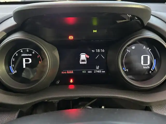 トヨタ ヤリスクロス G 熊本県 2020(令2)年 2.8万km ホワイトパールクリスタルシャイン モデリスタエアロ/純正8インチナビ/（Bluetooth/USB/Miracast）/追従クルーズコントロール/ブラインドスポットモニター/パワーシート/シートヒーター/ステアリングヒーター/パワーバックドア/純正LEDヘッドライト/オートマチックハイビーム/純正１９AW/コーナーセンサー/ドライブレコーダー/スマートキー