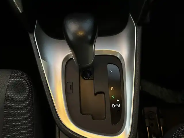 トヨタ ヤリスクロス G 熊本県 2020(令2)年 2.8万km ホワイトパールクリスタルシャイン モデリスタエアロ/純正8インチナビ/（Bluetooth/USB/Miracast）/追従クルーズコントロール/ブラインドスポットモニター/パワーシート/シートヒーター/ステアリングヒーター/パワーバックドア/純正LEDヘッドライト/オートマチックハイビーム/純正１９AW/コーナーセンサー/ドライブレコーダー/スマートキー