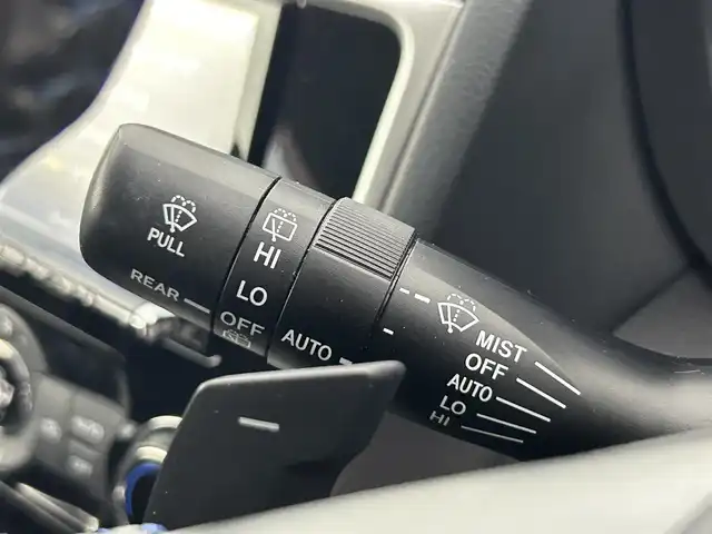 スバル レヴォーグ 1．6GT－S アイサイト 道央・札幌 2014(平26)年 6.9万km クリスタルホワイトP ・４WD/・社外SDナビ/　BT／CD／DVD／SD／フルセグ/・社外ETC/・バックカメラ/・アイサイト/・衝突軽減ブレーキ/・先行車捕捉/・先行車発進お知らせ/・レーンキープアシスト/・後退速度リミッター/・ヒルスタートアシスト/・SI-DRIVE/・パドルシフト/・前席パワーシート/・純正フロアマット/・純正サマー18インチAW/・LEDヘッドライト/・オートライト/・フロントフォグライト/・バックフォグライト/・プッシュスタート/・スマートキー/・スペアキー/・LEDアクセサリライナー/・ドアミラーウィンカー/・ドアバイザー/・トノカバー