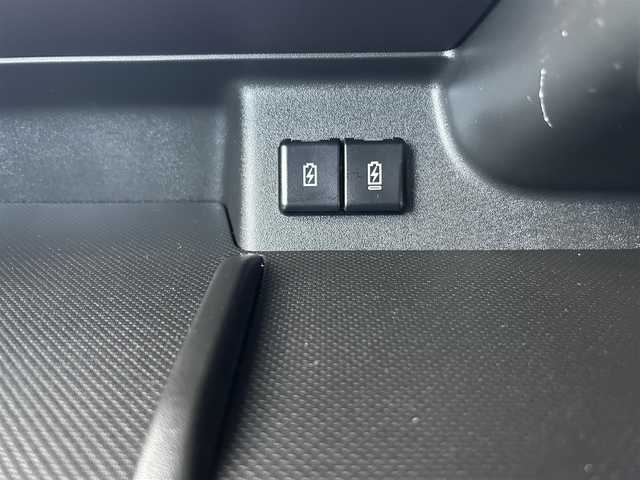 スズキ スペーシア カスタム HYBRID XS 福島県 2025(令7)年 0.8万km ブルーイッシュブラックパール3 ・HYBRID XS 全方位モニター付メモリーナビゲーション/　　スズキコネクト対応通信機装着車/・デュアルセンサーブレーキサポートII/・運転席・助手席・サイド・カーテンエアバック/・１か月　６か月点検済/・ワンオーナー/・純正ナビフルセグTV：BT/・アラウンドビューモニター/・スロットルコントローラー/・ハーフレザーシート/・シートヒーター/・ステアリングヒーター/・クルーズコントロール/・ステアリングリモコン/・両側パワースライドドア/・リアサーキュレーター/・純正１５インチアルミ/・スマートキー/・プッシュスタート/・アームレスト/・オートライト/・LEDヘットライト/・LEDフォグライト/・DSBS/・LDP/・ACC/・標識認識/・発信車お知らせ/・コーナーセンサー/・保証書/・取説