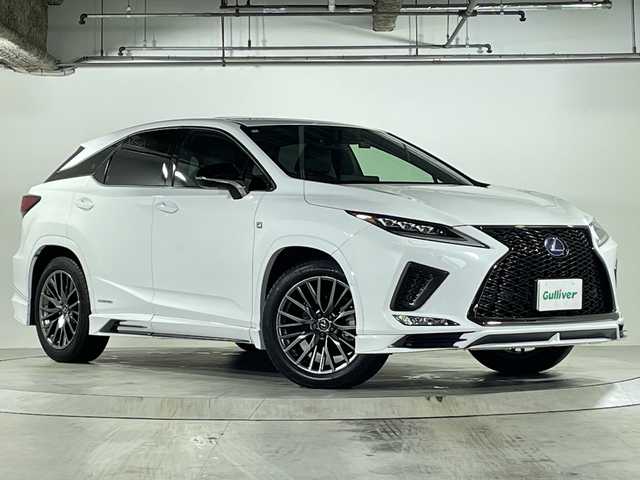 レクサス ＲＸ 450h Fスポーツ 広島県 2021(令3)年 3.7万km ホワイトノーヴァガラスフレーク 禁煙/ムーンルーフ/TRDエアロ（F/S/R）/レクサスセーフティ/・プリクラッシュセーフティ/・レーンディパーチャーアラート/・レーダークルーズコントロール/・オートマチックハイビーム/・先行車発進お知らせ/BSM/RCTA/HUD/クリアランスソナー/純正ナビ/・フルセグ/CD/DVD/Blu-ray/SD/REC/USB/AUX/スマホ連携/パノラミックビューモニター/革巻きステアリング/パドルシフト/ステアリングヒーター/オートライト/パワーバックドア/D/Nパワーシート/シートメモリー/全席シートヒーター/D/Nベンチレーション/LEDヘッドライト/フォグランプ/スマートキー/プッシュスタート/100V1500W電源/前後ドライブレコーダー（TZ-D205W）/ETC2.0