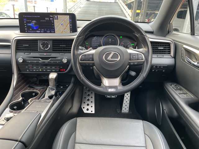 レクサス ＲＸ 450h Fスポーツ 広島県 2021(令3)年 3.7万km ホワイトノーヴァガラスフレーク 禁煙/ムーンルーフ/TRDエアロ（F/S/R）/レクサスセーフティ/・プリクラッシュセーフティ/・レーンディパーチャーアラート/・レーダークルーズコントロール/・オートマチックハイビーム/・先行車発進お知らせ/BSM/RCTA/HUD/クリアランスソナー/純正ナビ/・フルセグ/CD/DVD/Blu-ray/SD/REC/USB/AUX/スマホ連携/パノラミックビューモニター/革巻きステアリング/パドルシフト/ステアリングヒーター/オートライト/パワーバックドア/D/Nパワーシート/シートメモリー/全席シートヒーター/D/Nベンチレーション/LEDヘッドライト/フォグランプ/スマートキー/プッシュスタート/100V1500W電源/前後ドライブレコーダー（TZ-D205W）/ETC2.0