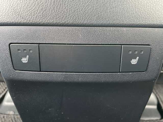 レクサス ＲＸ 450h Fスポーツ 広島県 2021(令3)年 3.7万km ホワイトノーヴァガラスフレーク 禁煙/ムーンルーフ/TRDエアロ（F/S/R）/レクサスセーフティ/・プリクラッシュセーフティ/・レーンディパーチャーアラート/・レーダークルーズコントロール/・オートマチックハイビーム/・先行車発進お知らせ/BSM/RCTA/HUD/クリアランスソナー/純正ナビ/・フルセグ/CD/DVD/Blu-ray/SD/REC/USB/AUX/スマホ連携/パノラミックビューモニター/革巻きステアリング/パドルシフト/ステアリングヒーター/オートライト/パワーバックドア/D/Nパワーシート/シートメモリー/全席シートヒーター/D/Nベンチレーション/LEDヘッドライト/フォグランプ/スマートキー/プッシュスタート/100V1500W電源/前後ドライブレコーダー（TZ-D205W）/ETC2.0