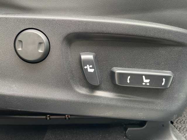 レクサス ＲＸ 450h Fスポーツ 広島県 2021(令3)年 3.7万km ホワイトノーヴァガラスフレーク 禁煙/ムーンルーフ/TRDエアロ（F/S/R）/レクサスセーフティ/・プリクラッシュセーフティ/・レーンディパーチャーアラート/・レーダークルーズコントロール/・オートマチックハイビーム/・先行車発進お知らせ/BSM/RCTA/HUD/クリアランスソナー/純正ナビ/・フルセグ/CD/DVD/Blu-ray/SD/REC/USB/AUX/スマホ連携/パノラミックビューモニター/革巻きステアリング/パドルシフト/ステアリングヒーター/オートライト/パワーバックドア/D/Nパワーシート/シートメモリー/全席シートヒーター/D/Nベンチレーション/LEDヘッドライト/フォグランプ/スマートキー/プッシュスタート/100V1500W電源/前後ドライブレコーダー（TZ-D205W）/ETC2.0