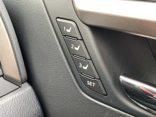 レクサス ＲＸ 450h Fスポーツ 広島県 2021(令3)年 3.7万km ホワイトノーヴァガラスフレーク 禁煙/ムーンルーフ/TRDエアロ（F/S/R）/レクサスセーフティ/・プリクラッシュセーフティ/・レーンディパーチャーアラート/・レーダークルーズコントロール/・オートマチックハイビーム/・先行車発進お知らせ/BSM/RCTA/HUD/クリアランスソナー/純正ナビ/・フルセグ/CD/DVD/Blu-ray/SD/REC/USB/AUX/スマホ連携/パノラミックビューモニター/革巻きステアリング/パドルシフト/ステアリングヒーター/オートライト/パワーバックドア/D/Nパワーシート/シートメモリー/全席シートヒーター/D/Nベンチレーション/LEDヘッドライト/フォグランプ/スマートキー/プッシュスタート/100V1500W電源/前後ドライブレコーダー（TZ-D205W）/ETC2.0