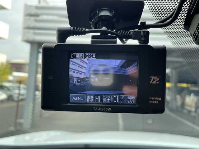 レクサス ＲＸ 450h Fスポーツ 広島県 2021(令3)年 3.7万km ホワイトノーヴァガラスフレーク 禁煙/ムーンルーフ/TRDエアロ（F/S/R）/レクサスセーフティ/・プリクラッシュセーフティ/・レーンディパーチャーアラート/・レーダークルーズコントロール/・オートマチックハイビーム/・先行車発進お知らせ/BSM/RCTA/HUD/クリアランスソナー/純正ナビ/・フルセグ/CD/DVD/Blu-ray/SD/REC/USB/AUX/スマホ連携/パノラミックビューモニター/革巻きステアリング/パドルシフト/ステアリングヒーター/オートライト/パワーバックドア/D/Nパワーシート/シートメモリー/全席シートヒーター/D/Nベンチレーション/LEDヘッドライト/フォグランプ/スマートキー/プッシュスタート/100V1500W電源/前後ドライブレコーダー（TZ-D205W）/ETC2.0