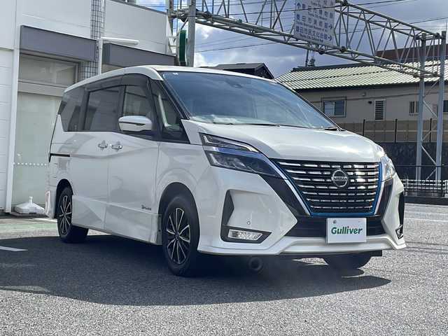 日産 セレナ