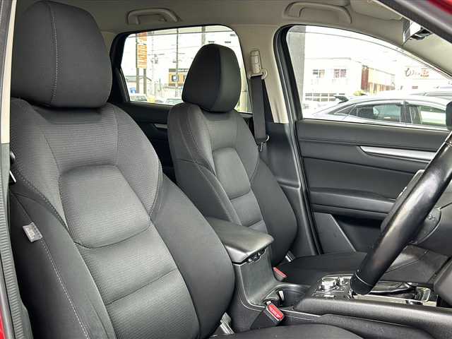マツダ ＣＸ－５ XD プロアクティブ 鳥取県 2017(平29)年 13.5万km ソウルレッドプレミアムメタリック スマートキーx2個/BOSEサウンド/プリクラッシュセーフティ/レーダークルーズコントロール/レーンデデパーチャーアラート/クリアランスソナー/サイド・バックカメラ/マツダコネクトナビゲーション/フルセグ・Bluetooth/D席パワーシート/前席シートヒーター/ハンドルヒーター/社外AWスタットレス4本積込/保証書・取説
