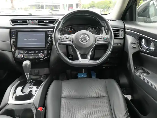 日産 エクストレイル 20Xi 千葉県 2019(平31)年 5.8万km ダイヤモンドブラック エマージェンシーブレーキ/プロパイロット/インテリジェントクルーズコントロール/パワーバックドア/カブロンシート/純正SDナビ/地デジTV/【BD/DVD/CD再生機能　Bluetooth接続】/アラウンドビューモニター/革巻きステアリング/ETC/LEDヘッドライト/フォグライト/ウインカーミラー/コーナーセンサー/純正18インチアルミホイル/インテリジェントキー