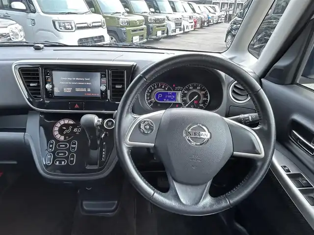 日産 デイズ ルークス ハイウェイスターターボ 愛知県 2015(平27)年 7.9万km ホワイトパール 社外SDナビ/　（Bluetooth、DVD/CD、FM/AM）/フルセグTV/両側パワースライドドア/純正フロアマット/アラウンドビュー/ドライブレコーダー前方/ドアバイザー/オートライト/LEDライト/純正15インチアルミホイール/ETC/アイドリングストップ