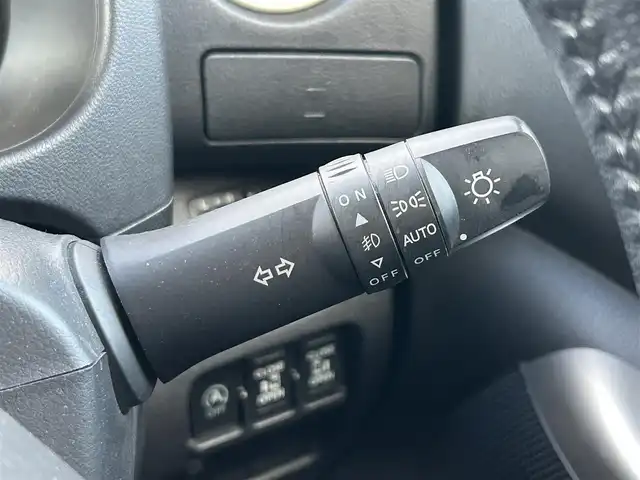 日産 デイズ ルークス ハイウェイスターターボ 栃木県 2015(平27)年 8万km ホワイトパール エマージェンシーブレーキ/純正SDナビ/・フルセグTV/・CD/DVD/BT/・SD/iPod/AUX/・AM.FM/アラウンドビューモニター/ETC/ドライブレコーダー/両側電動スライドドア/革巻きステアリング/ステアリングスイッチ/アイドリングストップ/スマートキー/プッシュスタート/HIDヘッドライト/フォグランプ/オートライト/純正15インチAW/純正フロアマット/純正ドアバイザー/横滑り防止システム/電動格納ウィンカーミラー