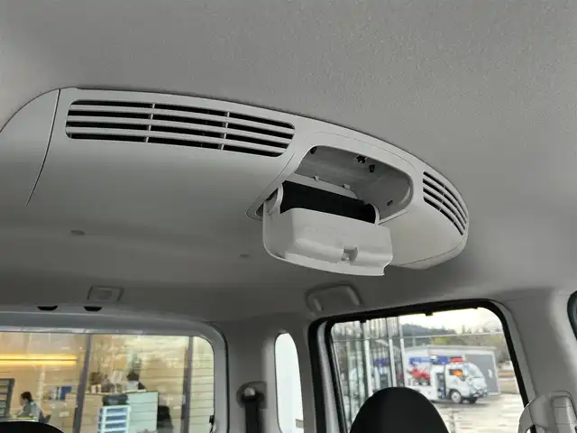 日産 デイズ ルークス ハイウェイスターターボ 栃木県 2015(平27)年 8万km ホワイトパール エマージェンシーブレーキ/純正SDナビ/・フルセグTV/・CD/DVD/BT/・SD/iPod/AUX/・AM.FM/アラウンドビューモニター/ETC/ドライブレコーダー/両側電動スライドドア/革巻きステアリング/ステアリングスイッチ/アイドリングストップ/スマートキー/プッシュスタート/HIDヘッドライト/フォグランプ/オートライト/純正15インチAW/純正フロアマット/純正ドアバイザー/横滑り防止システム/電動格納ウィンカーミラー