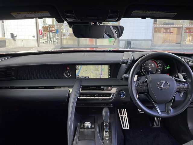 レクサス ＬＣ 500h Lパッケージ 京都府 2017(平29)年 4.2万km ラディアントレッドコントラストレイヤリング マークレビンソン /３眼LEDライト /レクサスセーフティシステム/レーダークルーズコントロール/オートマチックハイビーム/HUD /RCTA /LKA /AHB/BSM /クリアランスソナー /リアスポイラー /ブレーキホールド/黒革 /エアロ(F・S・R) /メモリーパワーシート  /パドルシフト /バックカメラ/メモリーパワーシート/シートヒーター＆ベンチレーター/Miracast/ドライブレコーダー（TZ-D001）/TT FORCED22インチAW