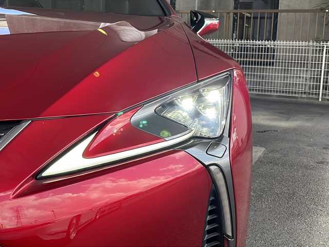 レクサス ＬＣ 500h Lパッケージ 京都府 2017(平29)年 4.2万km ラディアントレッドコントラストレイヤリング マークレビンソン /３眼LEDライト /レクサスセーフティシステム/レーダークルーズコントロール/オートマチックハイビーム/HUD /RCTA /LKA /AHB/BSM /クリアランスソナー /リアスポイラー /ブレーキホールド/黒革 /エアロ(F・S・R) /メモリーパワーシート  /パドルシフト /バックカメラ/メモリーパワーシート/シートヒーター＆ベンチレーター/Miracast/ドライブレコーダー（TZ-D001）/TT FORCED22インチAW