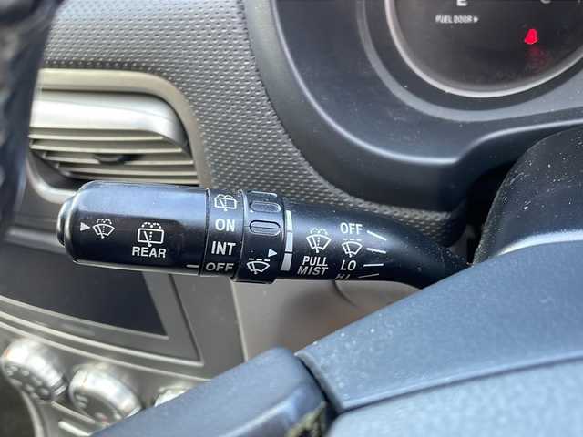 スバル フォレスター XS 福岡県 2005(平17)年 9.9万km クリスタルグレーメタリック 純正ナビ（ラジオ/BT/DVD）/運転席パワーシート/ETC/ルーフレール/ドアバイザー/純正フロアマット/純正17インチアルミホイール/オートエアコン/取扱説明書/保証書