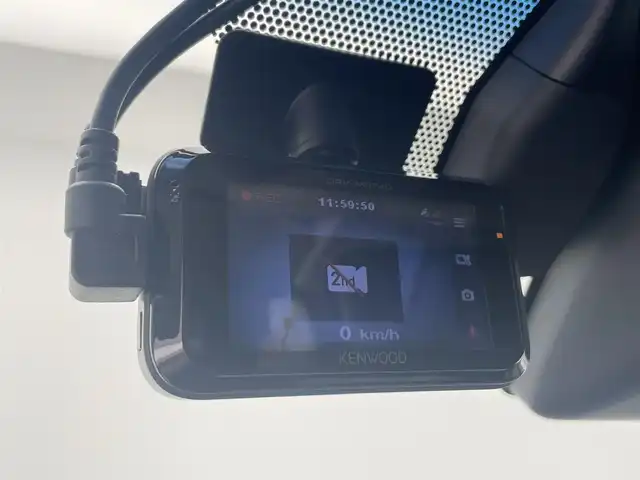 トヨタ ランドクルーザー プラド TX Lパッケージ 千葉県 2019(令1)年 6.3万km アティチュードブラックマイカ TRDエアロパーツ/社外メモリーナビ/フルセグTV/Bluetooth/CD/DVD/USB/バックカメラ/前方ドライブレコーダー/純正ビルトインETC/サンルーフ/レザーシート/電動格納サードシート/パワーシート/シートヒーター/シートクーラー/ルーフレール/追従クルーズコントロール/ダウンヒルアシストコントロール/社外サイドドアバイザー/フォグライト/LEDヘッドライト