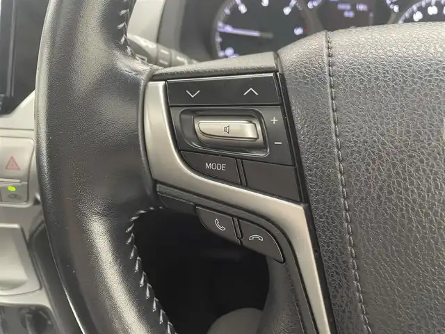 トヨタ ランドクルーザー プラド TX Lパッケージ 千葉県 2019(令1)年 6.3万km アティチュードブラックマイカ TRDエアロパーツ/社外メモリーナビ/フルセグTV/Bluetooth/CD/DVD/USB/バックカメラ/前方ドライブレコーダー/純正ビルトインETC/サンルーフ/レザーシート/電動格納サードシート/パワーシート/シートヒーター/シートクーラー/ルーフレール/追従クルーズコントロール/ダウンヒルアシストコントロール/社外サイドドアバイザー/フォグライト/LEDヘッドライト