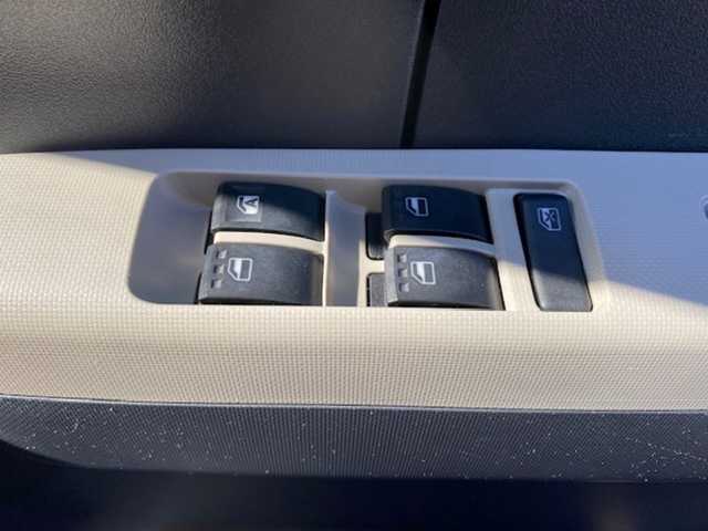 ダイハツ ミラ トコット L SA Ⅲ 兵庫県 2018(平30)年 2.8万km セラミックグリーンM メーカー純正メモリーナビ/バックカメラ/前後センサー/LEDヘッドライト/DTV/CD・DVD再生/Bluetooth Audio/ETC/リモコンキー/純正フロアマット