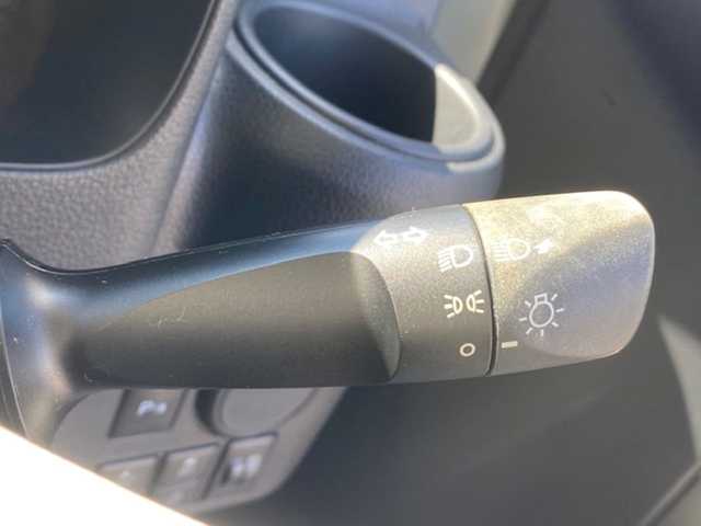 ダイハツ ミラ トコット L SA Ⅲ 兵庫県 2018(平30)年 2.8万km セラミックグリーンM メーカー純正メモリーナビ/バックカメラ/前後センサー/LEDヘッドライト/DTV/CD・DVD再生/Bluetooth Audio/ETC/リモコンキー/純正フロアマット