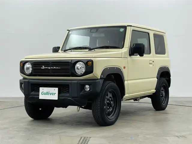 スズキ ジムニー XL 岡山県 2019(平31)年 4.9万km シフォンアイボリーM 純正8インチナビ（CN-RZ843）/・FM/AM/Bluetooth/フルセグ/CD/DVD/バックカメラ/シートヒーター/ETC/社外フロントグリル/スズキセーフティーサポート/・衝突軽減ブレーキ/・車線逸脱警報/・オートハイビーム/オートライト/・フォグライト/オートエアコン/純正フロアマット/背面タイヤ/スマートキー