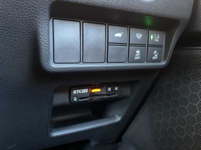 ホンダ ＣＲ－Ｖ EX・マスターピース 三重県 2019(平31)年 6.6万km プラチナホワイトパール 登録時65589km/ワンオーナー/禁煙車/純正ナビ/・フルセグ・Ｂｌｕｅｔｏｏｔｈ・CD/DVD・AM/FM/レーダークルーズコントロール/サンルーフ/ルーフレール/黒本革シート/衝突軽減ブレーキ/レーンキープアシスト/ＢＳＭ/シートヒーター/パドルシフト/パワーバックドア/メモリー機能付きパワーシート/シートヒーター/プッシュスタート/スマートキー/スペアキー