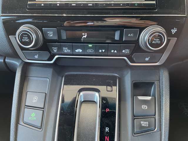 ホンダ ＣＲ－Ｖ EX・マスターピース 三重県 2019(平31)年 6.6万km プラチナホワイトパール 登録時65589km/ワンオーナー/禁煙車/純正ナビ/・フルセグ・Ｂｌｕｅｔｏｏｔｈ・CD/DVD・AM/FM/レーダークルーズコントロール/サンルーフ/ルーフレール/黒本革シート/衝突軽減ブレーキ/レーンキープアシスト/ＢＳＭ/シートヒーター/パドルシフト/パワーバックドア/メモリー機能付きパワーシート/シートヒーター/プッシュスタート/スマートキー/スペアキー