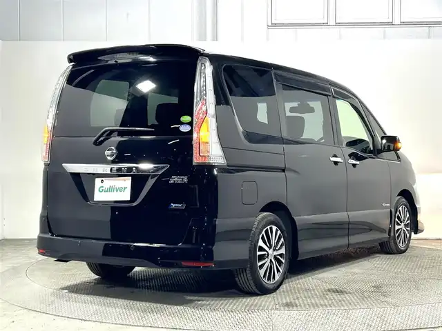 日産 セレナ