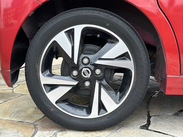 日産 ルークス HWS Gターボ プロパイロットED 静岡県 2020(令2)年 2万km 赤Ⅱ 純正ナビ/・アラウンドビューモニター/・Bluetooth/・CD/DVD/・フルセグTV/主要装備/・プッシュスタート/・両側パワースライドドア/・LEDヘッドライト/・オートマチックハイビーム/・純正15インチAW/・純正フロアマット/・アイドリングストップ/・後席サンシェード/・リヤシーリングファン/・カーテンエアバッグ/・スマートキー/安全装備/・エマージェンシーブレーキ/・車線逸脱防止支援/・車線逸脱警報システム/・プロパイロット/・先行車発進お知らせ機能/・速度認識表示/・標識認識表示/・前後ソナー/・ふらつき警報/・前後ソナー