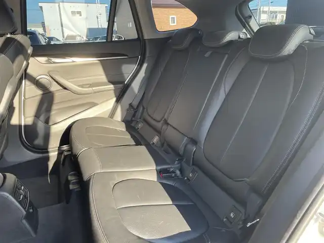 ＢＭＷ Ｘ１ xDrive 18d xライン 道東・釧路十勝 2018(平30)年 6.2万km ミネラルホワイト ４WD/純正HDDナビ/ CD/DVD/BT/USB/リアビューモニター/ミラーETC/衝突軽減ブレーキ/レーンディパーチャーアラート/クルーズコントロール/パークディスタンスコントロール/ヒルアシストコントロール/レザーシート/フロントシートヒーティング/電動フロントシート/電動テールゲート/純正18インチAW/純正フロアマット/スペアキー/取扱説明書/保証書