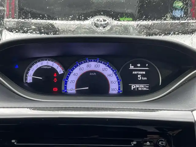 スズキ ソリオ バンディット HV MV Dカメラ ブレーキS 滋賀県 2016(平28)年 6.7万km ピュアホワイトP 禁煙車/純正ナビ（ＣＤ／ＤＶＤ／Ｂｌｕｅｔｏｏｔｈ／フルセグ）/クルーズコントロール/全方位カメラ/シートヒーター/衝突軽減ブレーキ/両側パワスラ/純正アルミホイール/フロアマット/ドアバイザー/ＥＴＣ/ステアリングスイッチ/アイドリングストップ/プッシュスタート/スマートキー