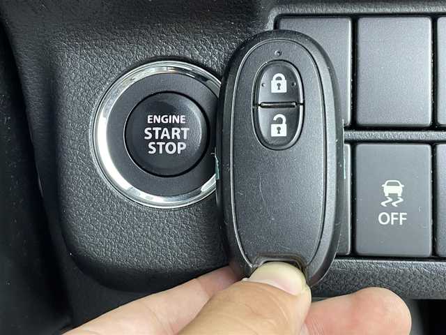 スズキ アルト ワークス 群馬県 2019(平31)年 3.7万km スチールシルバーM carrozzeria7インチディスプレイオーディオ/・AM/FM/CD/DVD/USB/Bluetooth/・AppleCarPlay/AndroidAuto/バックカメラ/HKSマフラー/HKSスーパーパワーフロー/KYBサスペンション/タワーバー/RECAROシート/ETC/純正15インチアルミホイール/プッシュスタート/スマートキー