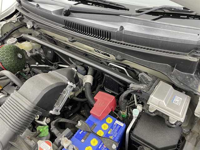 スズキ アルト ワークス 群馬県 2019(平31)年 3.7万km スチールシルバーM carrozzeria7インチディスプレイオーディオ/・AM/FM/CD/DVD/USB/Bluetooth/・AppleCarPlay/AndroidAuto/バックカメラ/HKSマフラー/HKSスーパーパワーフロー/KYBサスペンション/タワーバー/RECAROシート/ETC/純正15インチアルミホイール/プッシュスタート/スマートキー