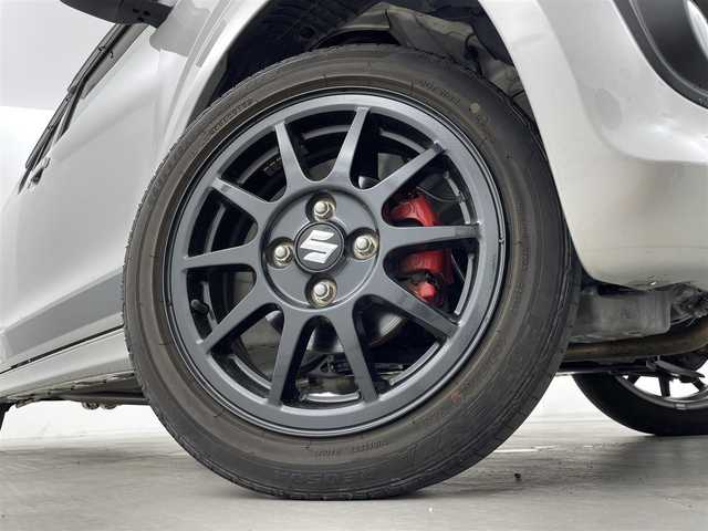 スズキ アルト ワークス 群馬県 2019(平31)年 3.7万km スチールシルバーM carrozzeria7インチディスプレイオーディオ/・AM/FM/CD/DVD/USB/Bluetooth/・AppleCarPlay/AndroidAuto/バックカメラ/HKSマフラー/HKSスーパーパワーフロー/KYBサスペンション/タワーバー/RECAROシート/ETC/純正15インチアルミホイール/プッシュスタート/スマートキー