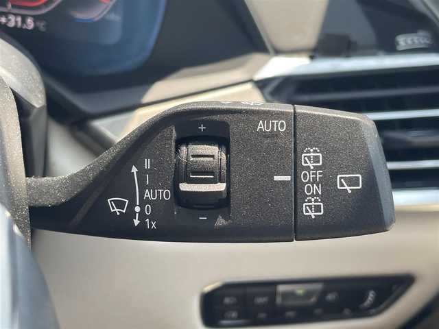 ＢＭＷ Ｘ７ xDrive35d デザインピュアエクセレンス 愛知県 2020(令2)年 2.6万km 白 スカイラウンジパノラマサンルーフ/純正メーカーナビ/フルセグTV/BT/全方位カメラ/ハーマンカードン/ETC/純正21インチAW/インテリジェントセーフティ/レーダークルーズコントロール/クリアランスソナー/オートライト/ハイビームアシスタント/アクティブプロテクション/渋滞アシスタント/ドライビングアシスタントプロフェッショナル/パークアシストシステムプラス/BSM/HUD/白革シート/F/Rシートヒーター /前席エアシート/前席マッサージ機能/サーマルコンフォートパッケージ/純正フロアマット