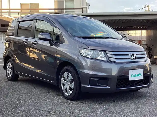 ホンダ フリード スパイク G ジャストセレクション 大阪府 2013(平25)年 13.1万km モダンスティールM ワンオーナー/社外SDナビ・フルセグTV・/　　ＣＤ・DVD・Bluetooth/両側パワースライドドア/ＨＩＤオートヘッドライト/スマートキー2個/バックカメラ/スカイルーフ/ビルトインＥＴＣ/ステアリングスイッチ/ヒルスタートアシスト/電動格納ウインカーミラー